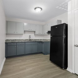 kitchen at Midwood Manor apartments Situated in the heart of the Southwest Marietta area at 2044 S Cobb Dr SE